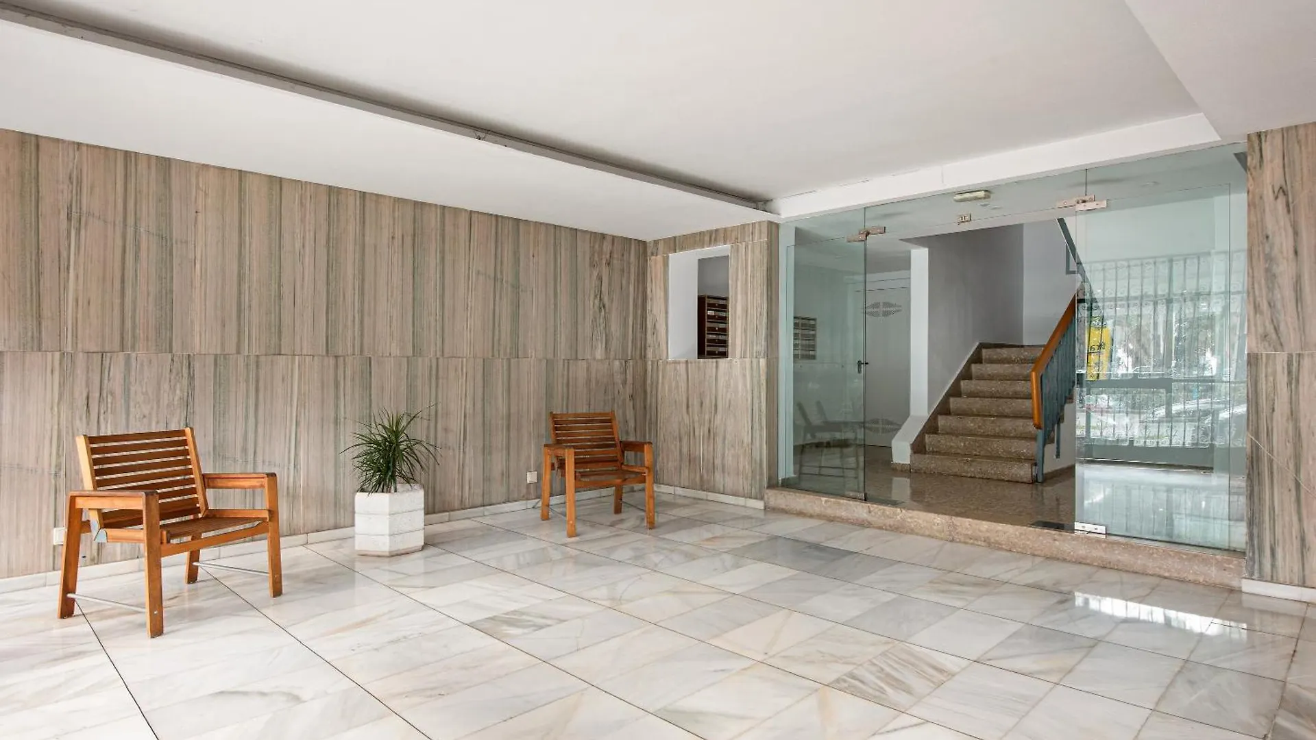 Confortable Estudio En Playa Los Banos Del Carmen Malaga Apartment